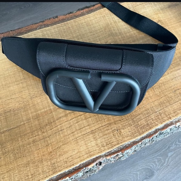 VALENTINO GARAVANI Supervee Belt Bag - Picture 4 of 4